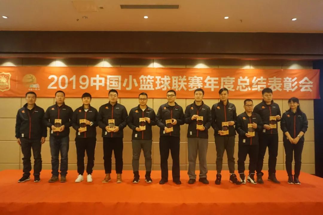 全国篮球冠军_篮球联赛冠军中国名单_中国四大篮球联赛冠军
