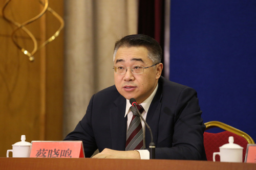 中国游泳冠军集训_游泳冠军中国_游泳集训冠军中国有多少人