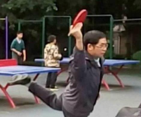 体操大学生考试视频_大学体育体操考试视频_大学体操考试内容