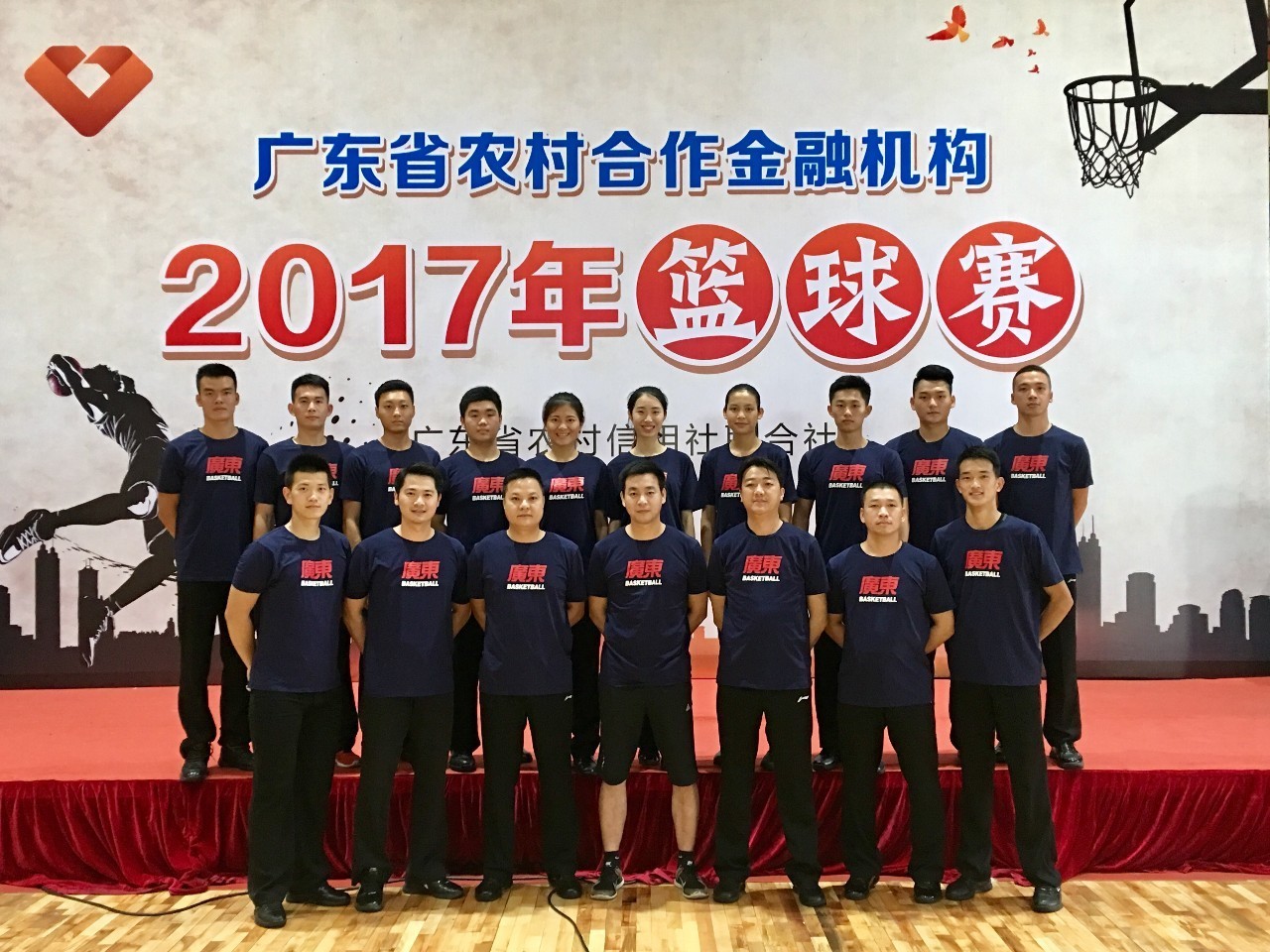 篮坛得分王_篮球得分王是谁_篮球比赛历史得分王
