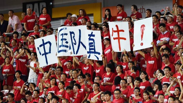 中国十三亿人, 国足却没得过亚洲杯冠军, 看到这两点终于知道原因