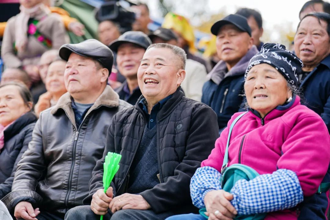 打篮球全场规则怎么算_全场篮球算规则打几下_篮球打全场是几个人